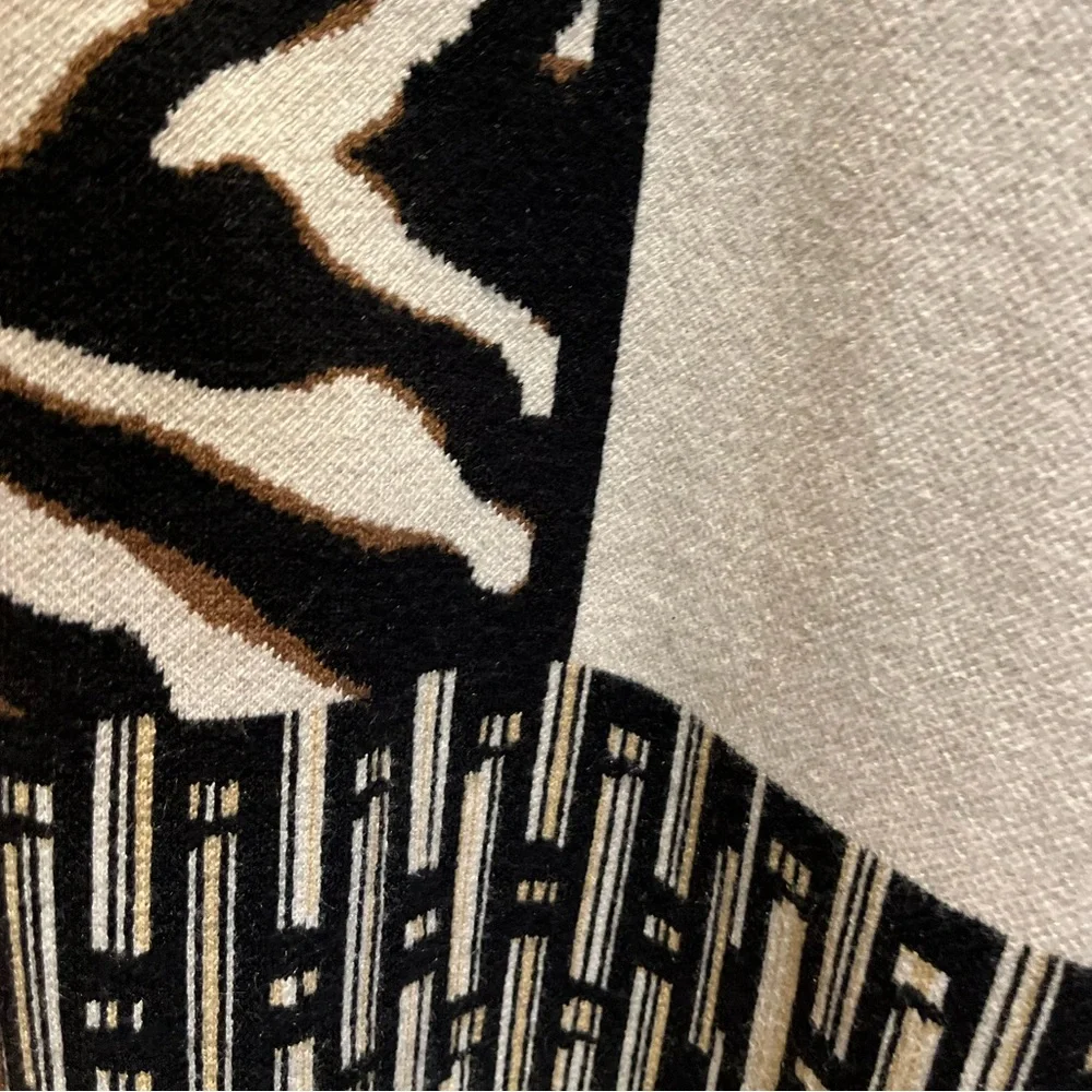 02. WOMENS CHICO’S XXS/XS DETAIL SWEATER - Picture 4 of 6